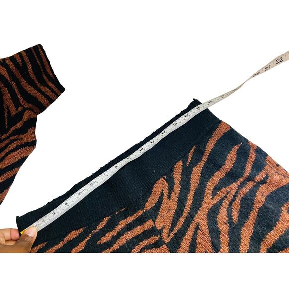 Ann Taylor Womens Outfit Set Waistband Pants with Top Zebra Print Large - Picture 5 of 10